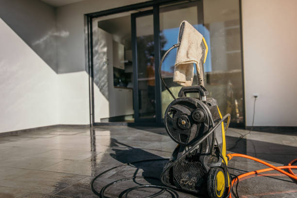 Best Pool Deck Cleaning  in Sheffield, AL